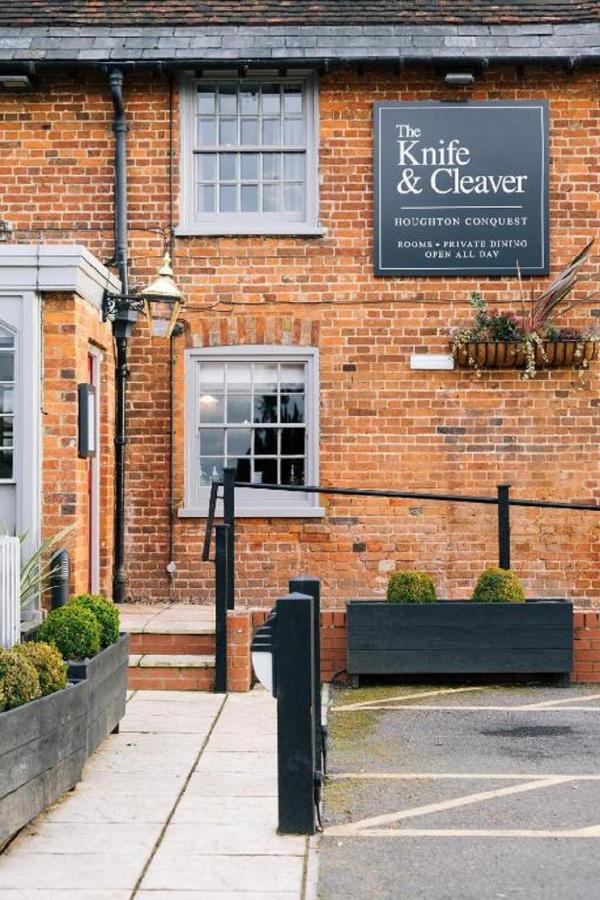 The Knife & Cleaver Houghton Conquest Bagian luar foto